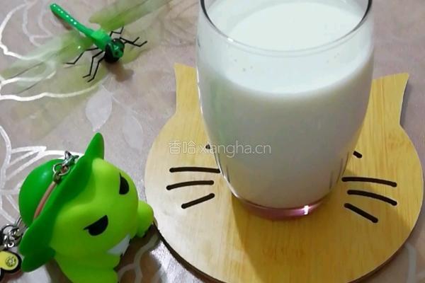 绿茶奶茶的做法图解7