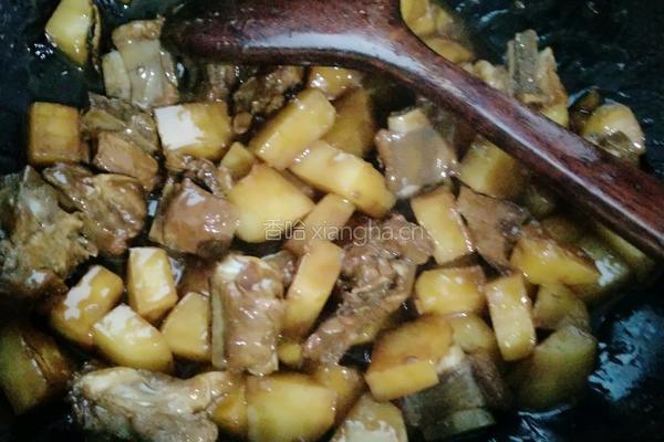 土豆烧排骨的做法图解14
