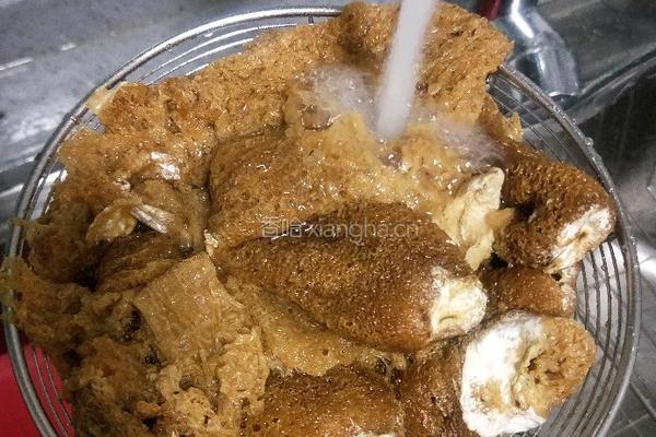 金针菇竹荪汤的做法图解2