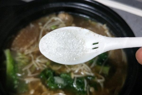 金针菇竹荪汤的做法图解18