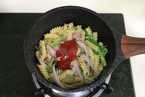 培根青椒意面的做法图解8