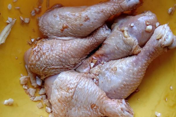 多汁炸鸡腿的做法图解3
