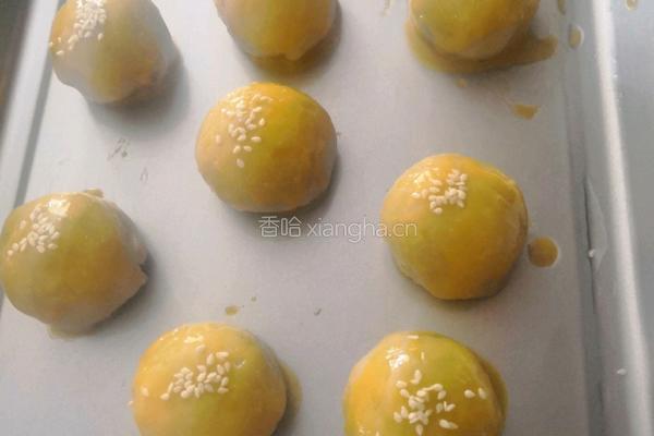 蛋黄酥的做法图解26