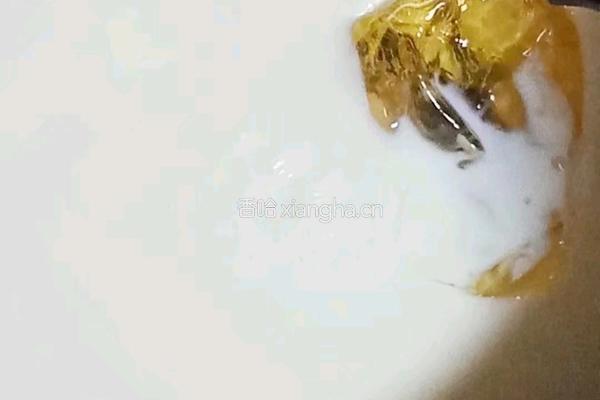 草莓奶冻的做法图解5