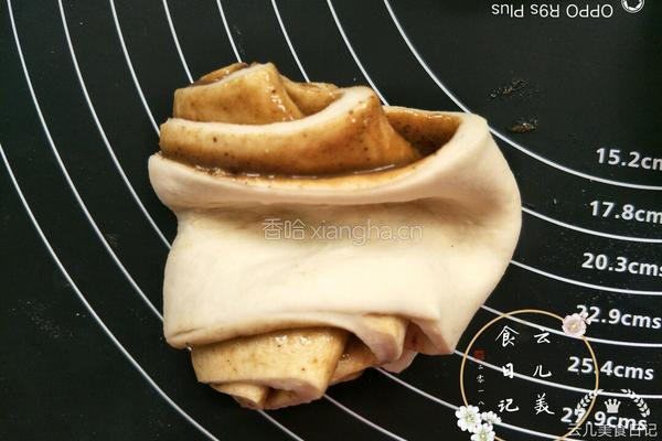 芝麻酱椒盐花卷的做法图解10