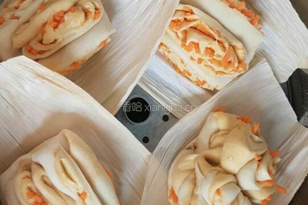胡萝卜双色花卷的做法图解14