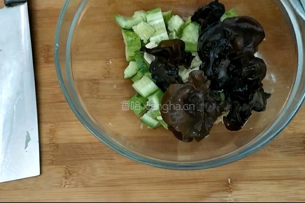 东北拌花菜的做法图解3