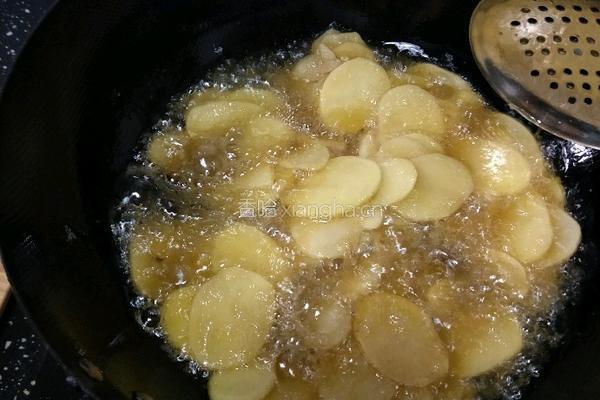 麻辣土豆片的做法图解3