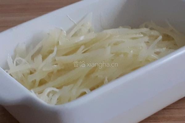 家常凉拌土豆丝的做法图解5