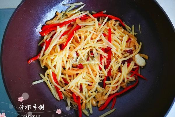 酸辣乌江萝卜土豆丝的做法图解9