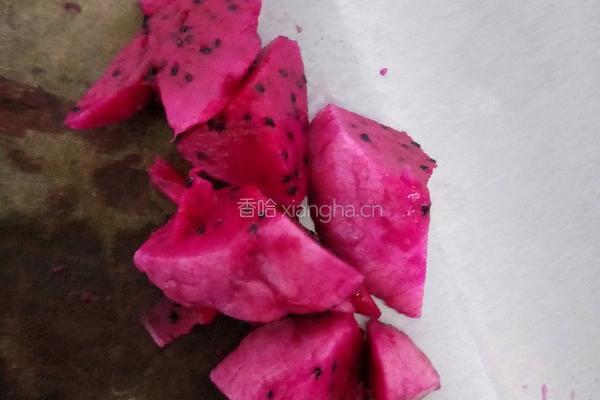 火龙果寿司饭团的做法图解3