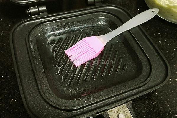 葡萄牛奶煎饼（圆形）的做法图解10