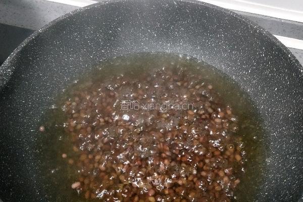 红豆西米奶糕的做法图解2