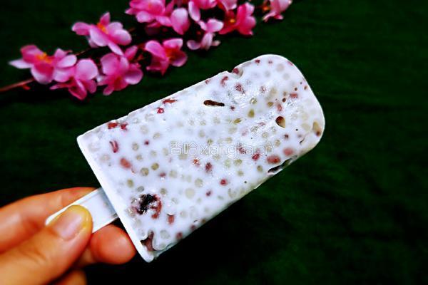 红豆西米奶糕