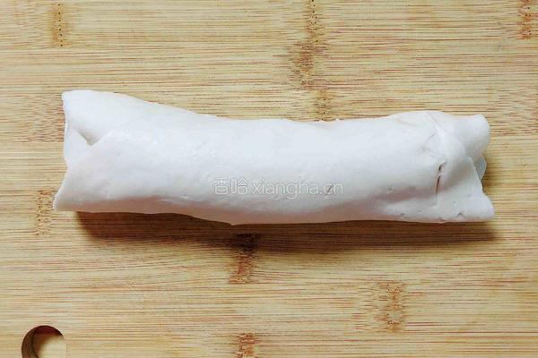 飞饼香蕉卷的做法图解4