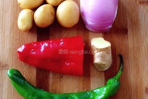 洋葱土豆片的做法图解1