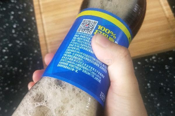 可乐冰沙的做法图解3