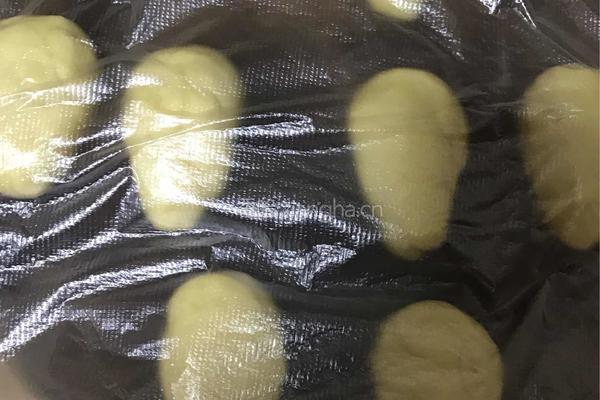 牛角面包的做法图解7