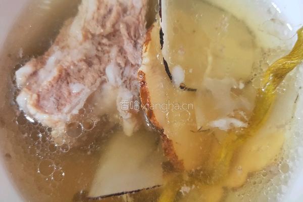 虎乳菌石斛海底椰排骨汤的做法图解6