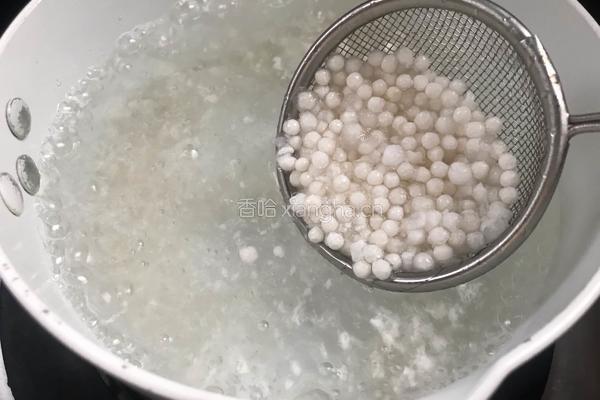 玉米片西米露的做法图解5