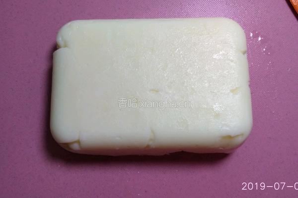 古巨基大呼好吃的十二锋味脆皮炸鲜奶的做法图解6
