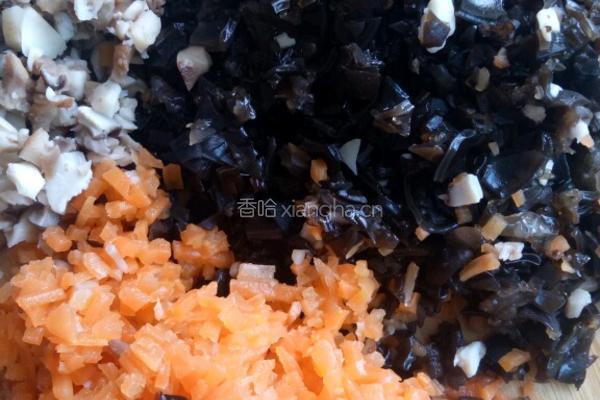新蒸香菇苦瓜酿的做法图解2