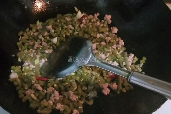 肉沫酸豆角的做法图解4