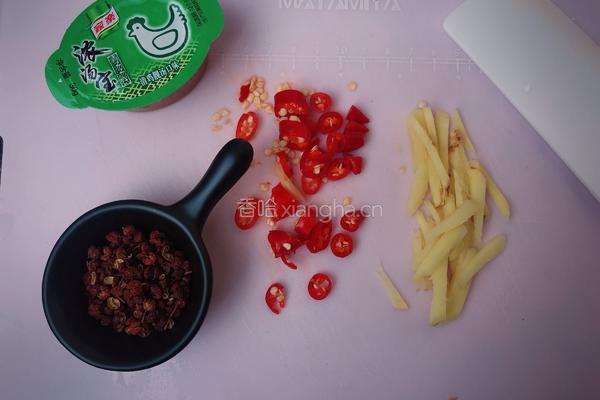 酸爽适口,简单快手的开胃柠檬巴沙鱼的做法图解1