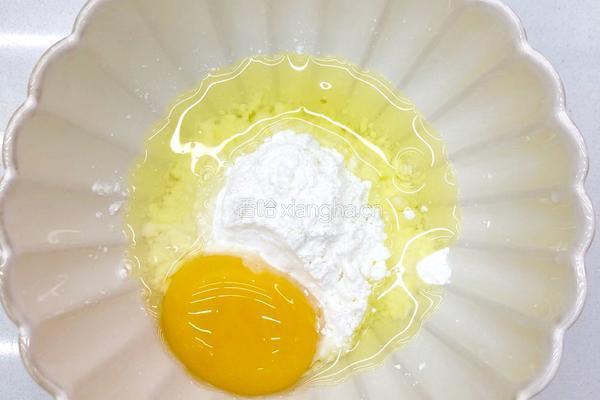 一口一个停不下来的椒盐虾仁的做法图解3