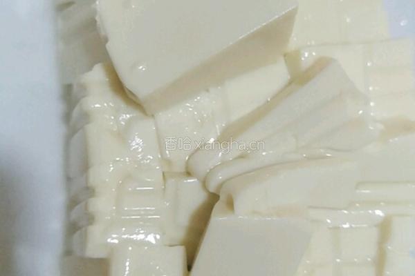 皮蛋内脂豆腐的做法图解4