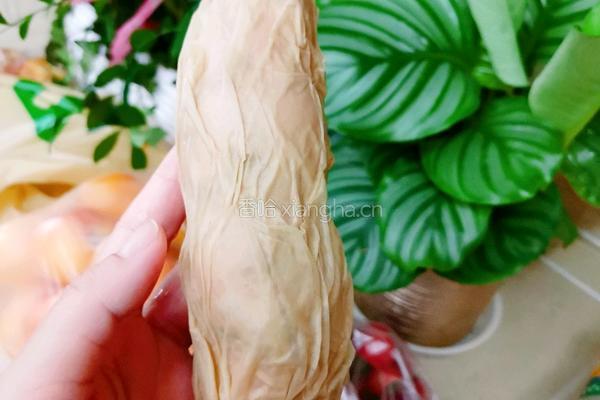 一看就会香喷喷的微波炉烤红薯的做法图解4