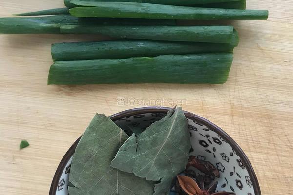 葱油拌面的做法图解1