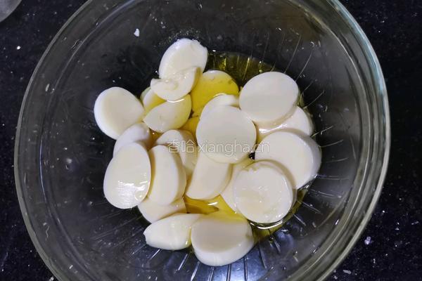 脆皮豆腐的做法图解2