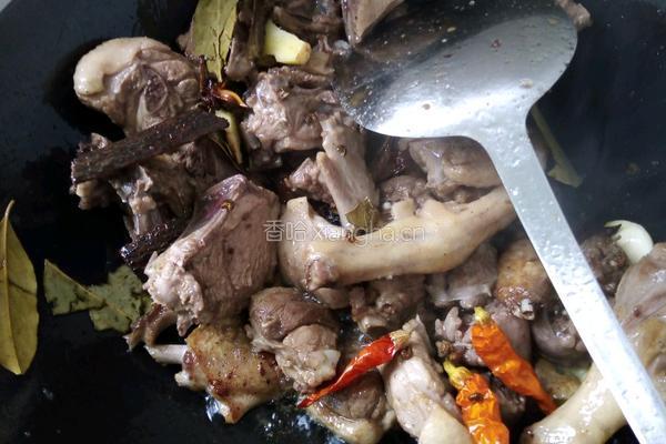 小土豆焖鸭的做法图解4