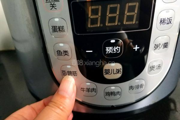 美容补血粥的做法图解5