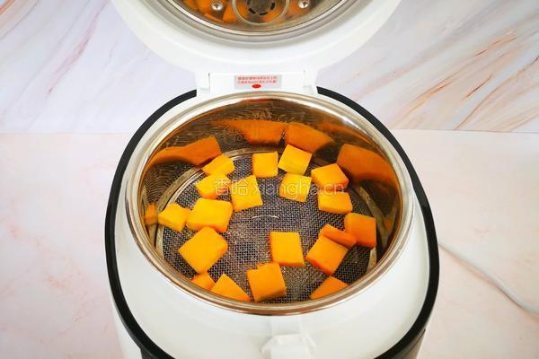 蒸南瓜糯米饭的做法图解4