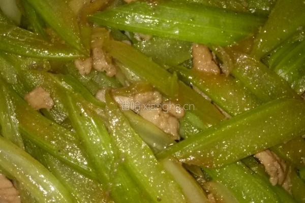 肉炒西芹的做法图解4