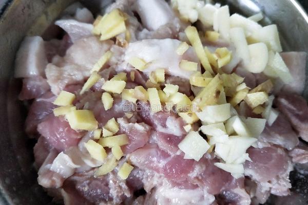 红薯蒸肉丁的做法图解9
