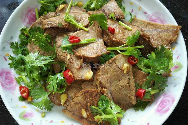 凉拌牛肉的做法图解7