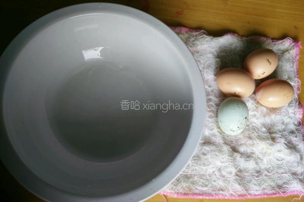 小葱炖鸡蛋的做法图解1