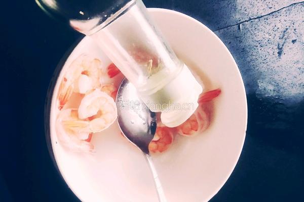 土豆虾球的做法图解2