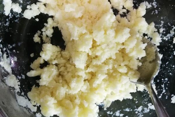 煎土豆蛋饼(早餐)的做法图解1