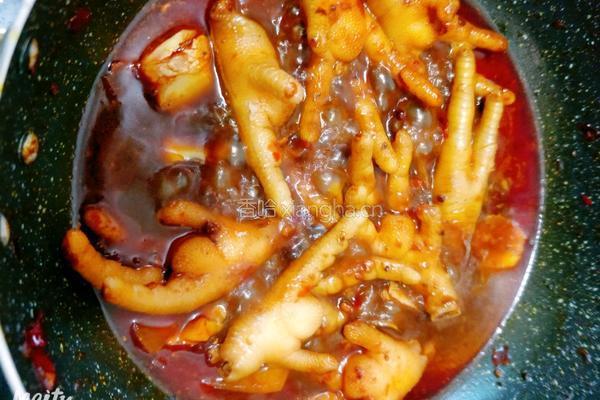 土豆鸡爪煲的做法图解6