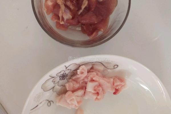 芸豆炒肉的做法图解1