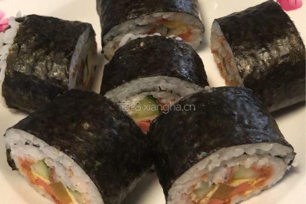 紫菜包饭秘制寿司的做法图解4