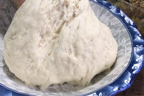 发面剩菜馅饼的做法图解11