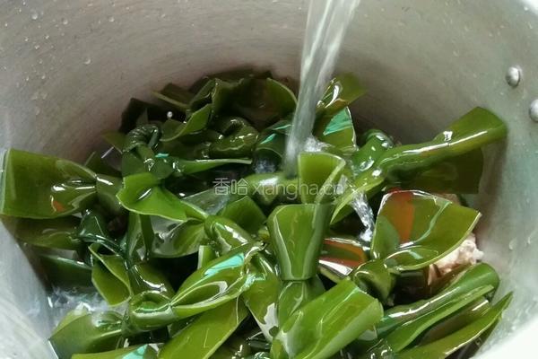 海带大骨汤的做法图解10