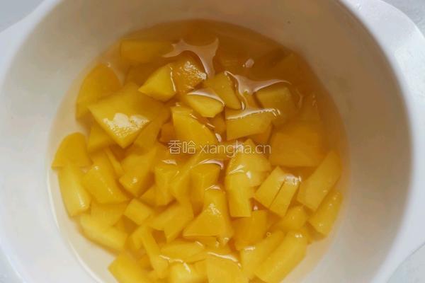 水果粥的做法图解2