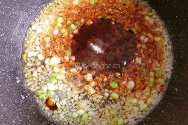 花甲粉丝煲的做法图解6