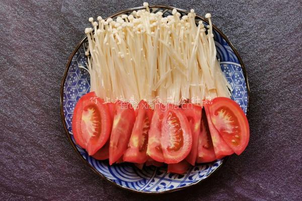 番茄金针菇的做法图解2